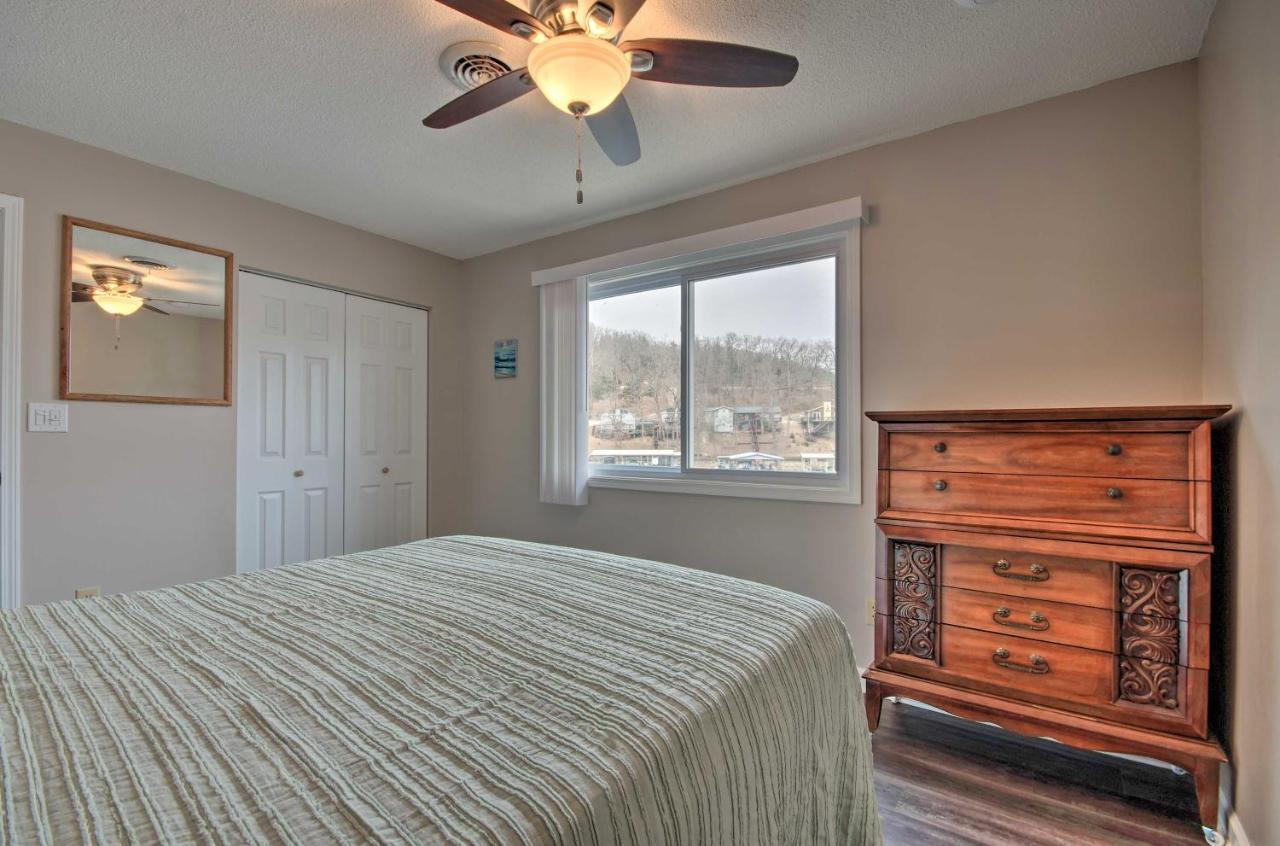 Villa On-The-Water Retreat With Dock Pet Friendly! Ozarks-See Exterior foto